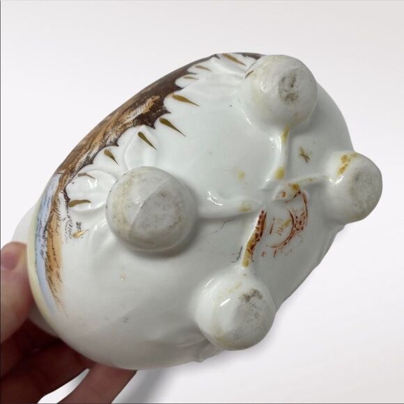 VINTAGE | Porcelain Basket With Scenery - Picture 6 of 8